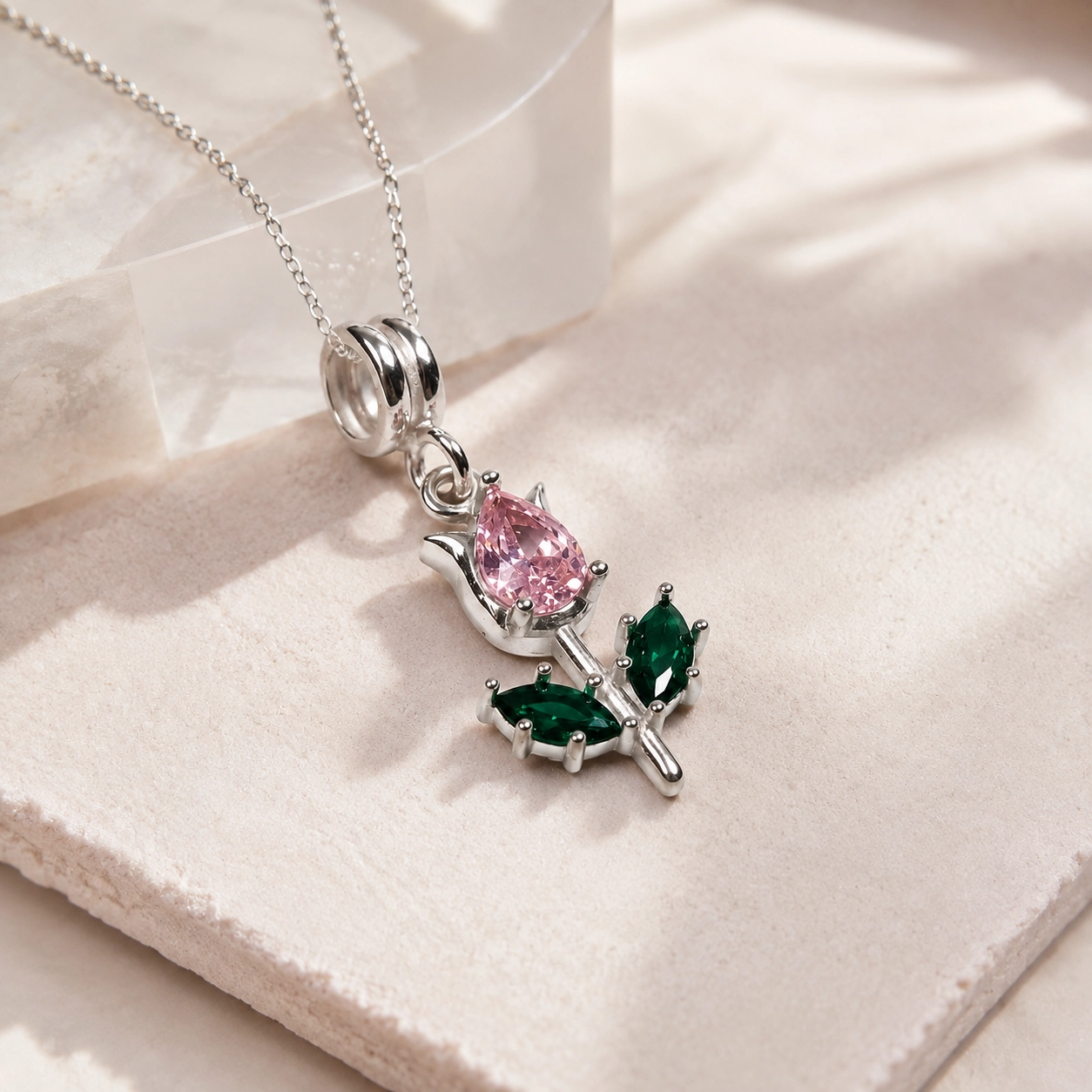 Cadena y dije Tulipán
